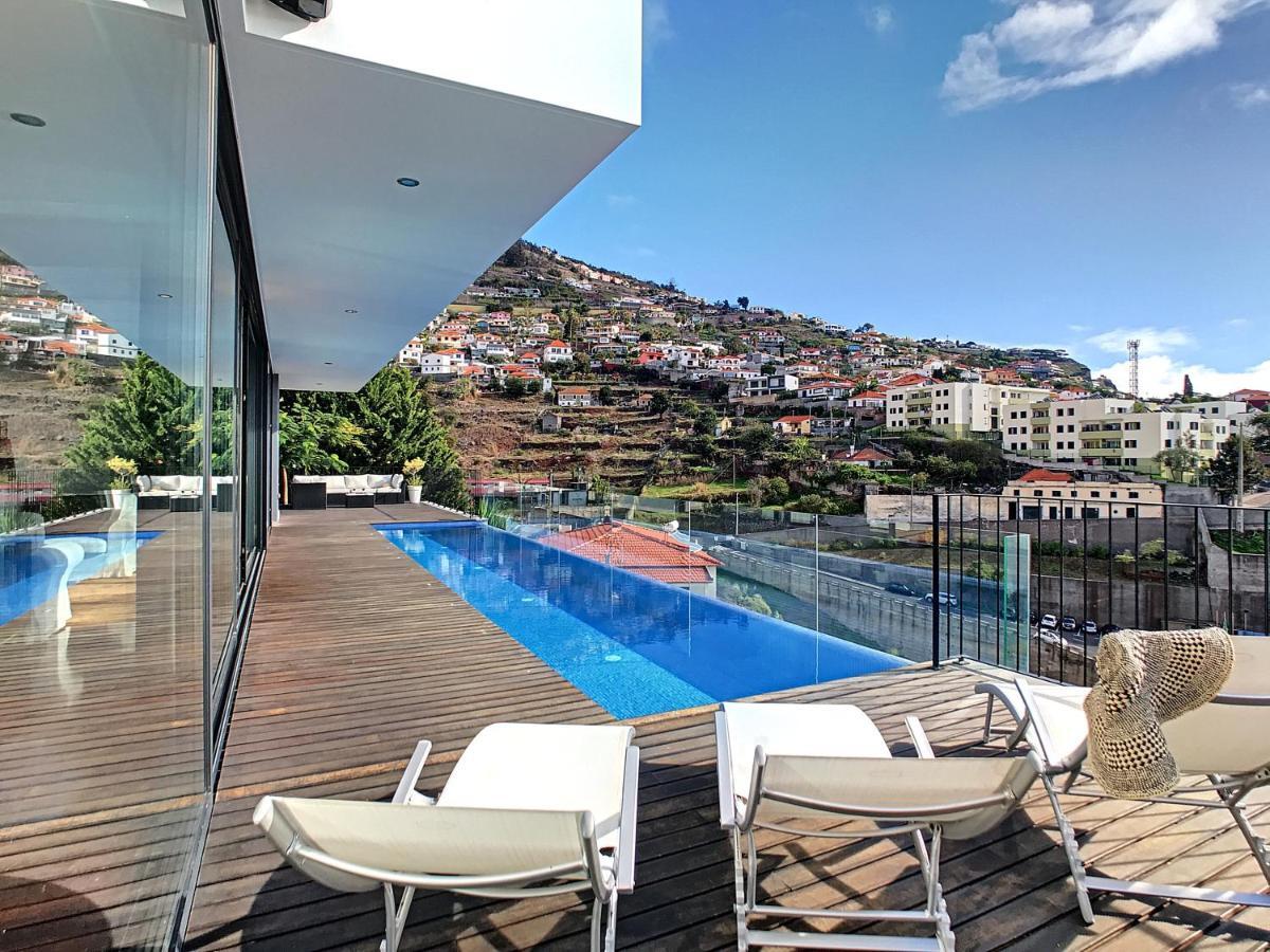 Villa Ocean Sight By Lovelystay Funchal  Buitenkant foto